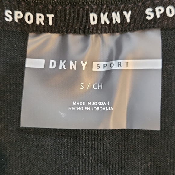 DKNY New York Sport Colorblock 1/2 Zip Pullover - Size S - Picture 11 of 13